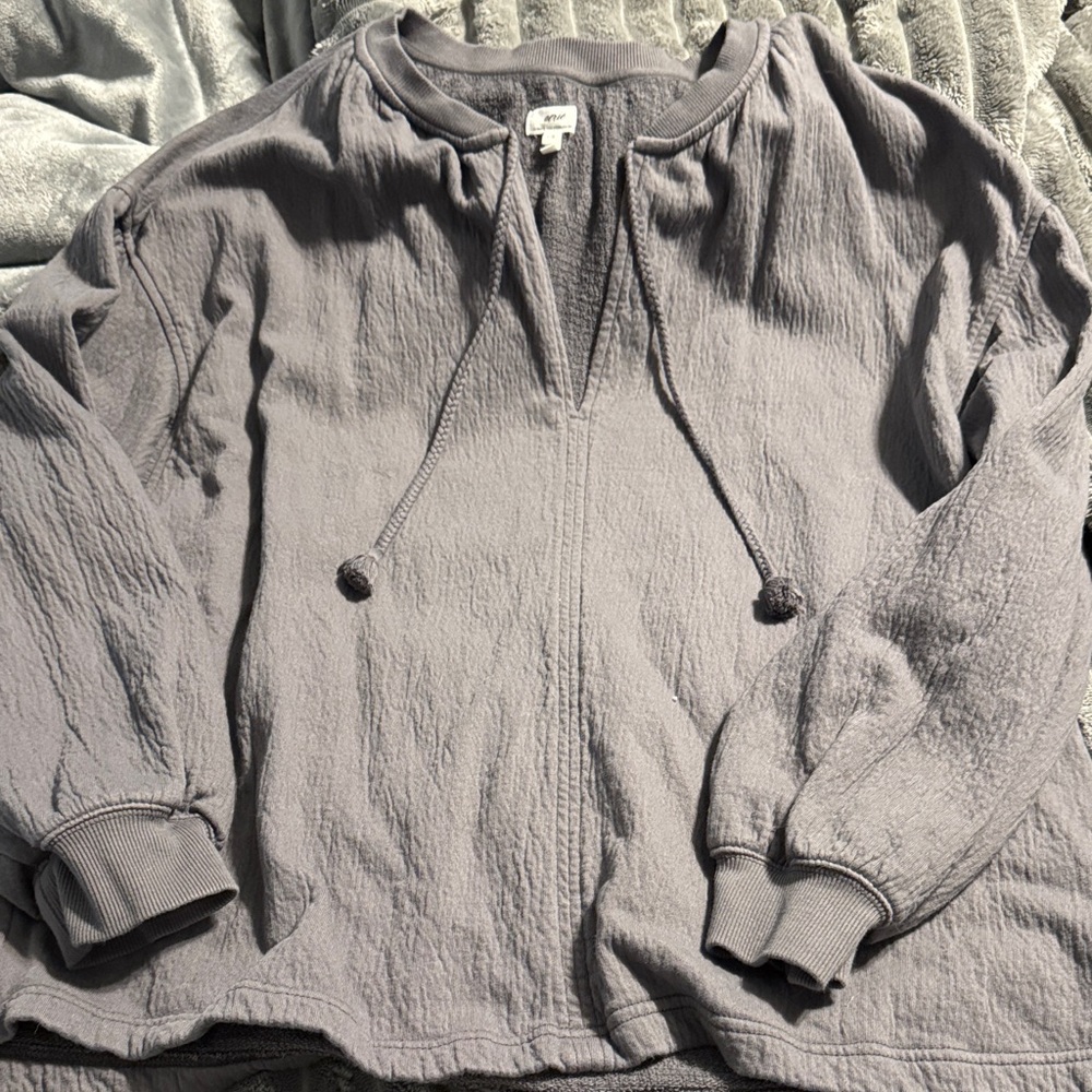 Aerie V-Neck Top in Charcoal